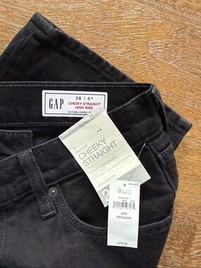 NWT GAP Cheeky Straight High Rise Jeans - Black